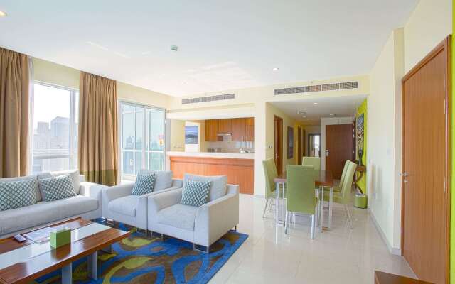 Hotel Ramada by Wyndham Downtown Dubai