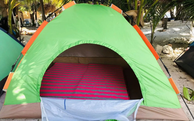 Camping Lunas Bar