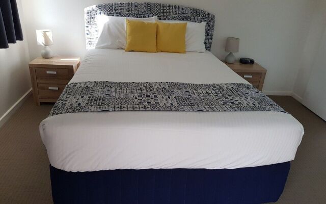 Kings Way Apartments