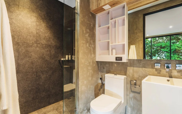 Condo in Nai Harn in ReLife 15-122-211