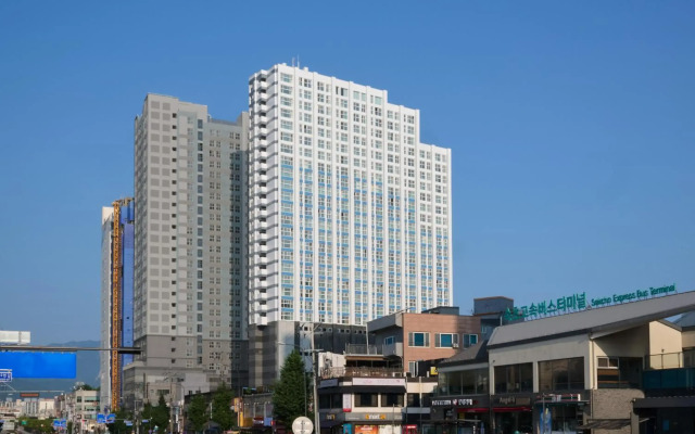 The Hotel Sokcho by Best Western Signature Collection
