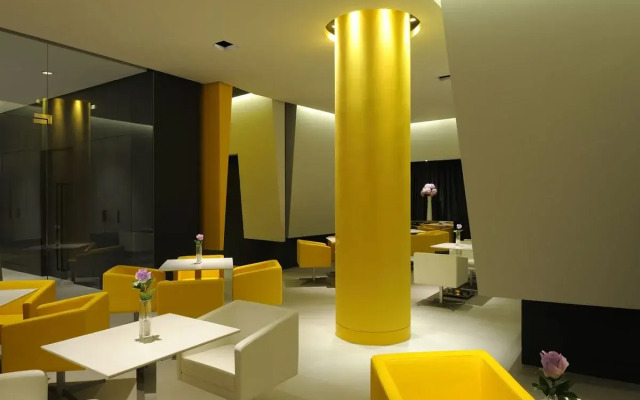 Jinjiang Inn Shanghai Huaihai Road East