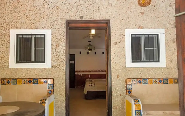 Antigua Lodge