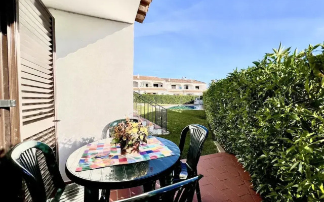 Quarteira Classic 2 With Pool by Homing
