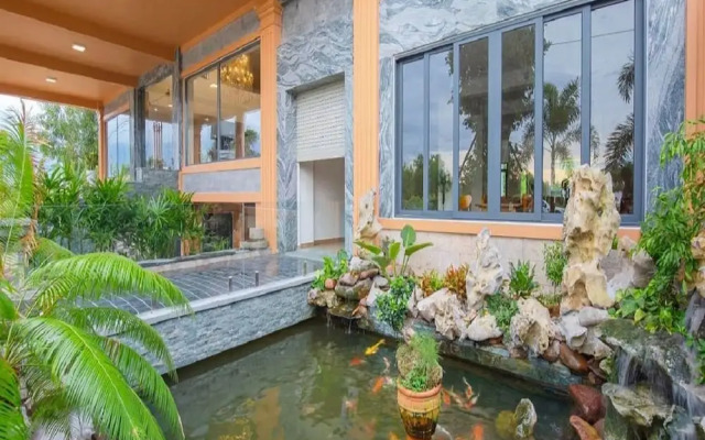 UM-PQ hotel Phú Quốc