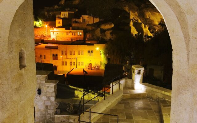 Perimasali Cave Hotel - Cappadocia