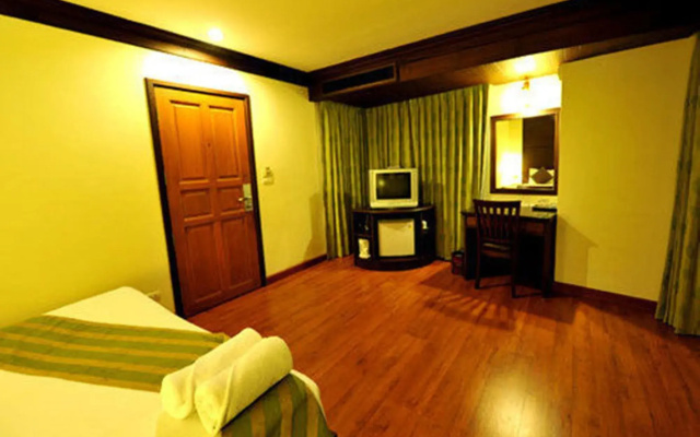 Fresh Inn Hotel