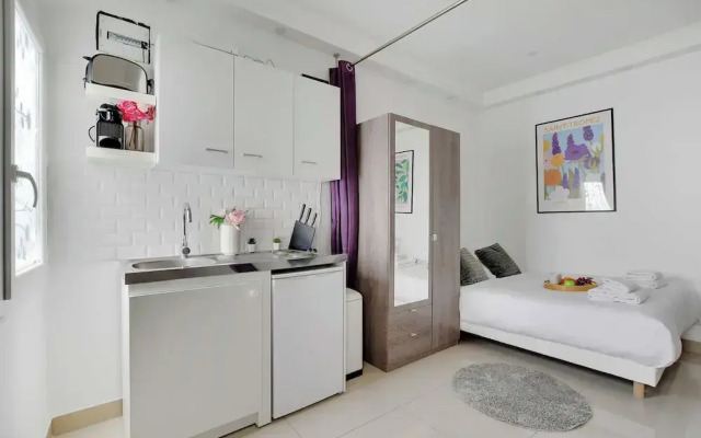 Charming Studio for 2 - Near Voltaire & 11th Arr. Town Hall, Paris
