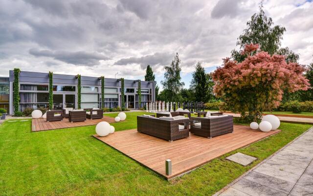 Holiday Inn Prague Airport by IHG