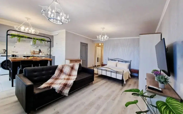 Apartment on Batyr 41