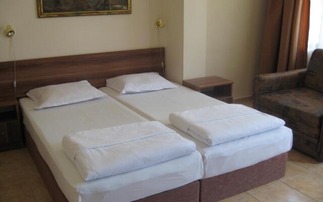 Guest House Katerkovi