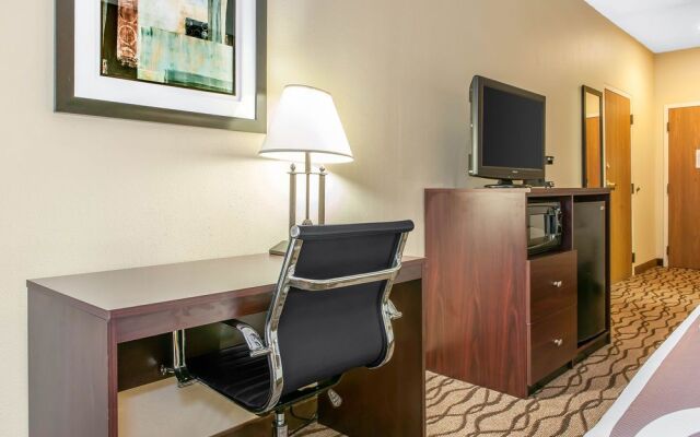 Holiday Inn Express Cincinnati W Chester