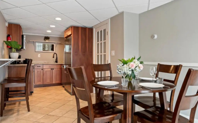 Sea Rose Suites