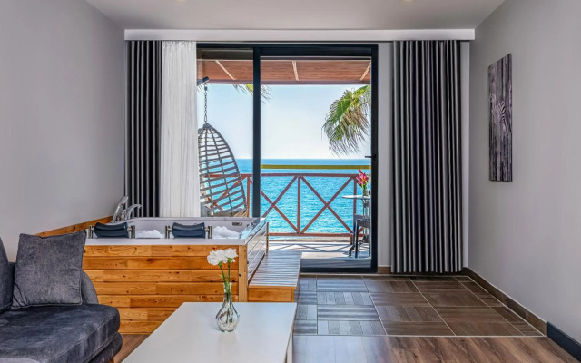 Adora Calma Beach Hotel - Adults Only