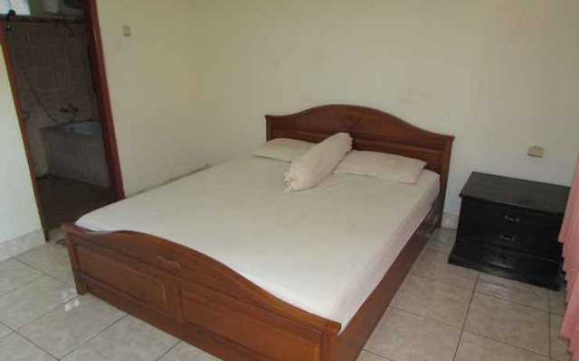 Hotel Puri Bali – Guest Rooms – Mendoyo