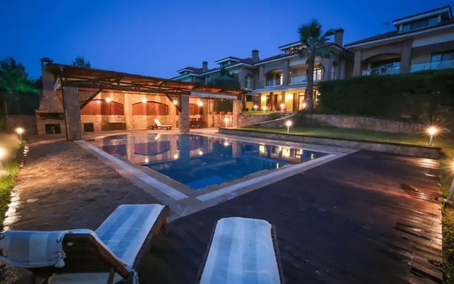 Sani Villa Lili 5