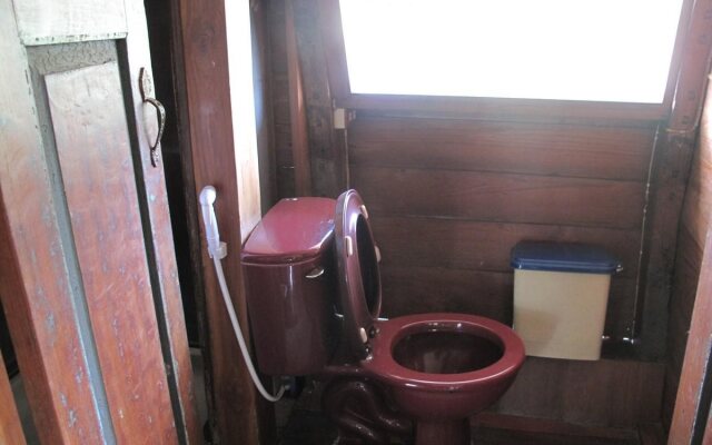 Ayothaya Riverside House