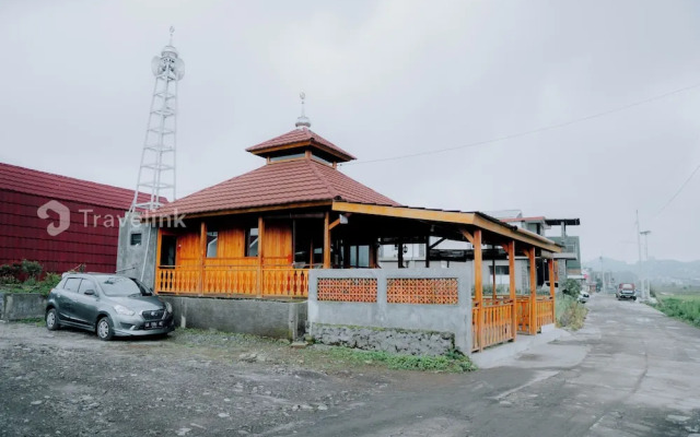 Dieng Luxury Camp By Travelink