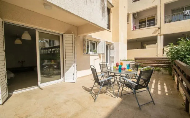 Sunshine Apts Free Internet No 3