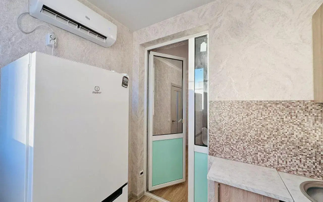 Апартаменты «ЛИЛОВЫЙ ЗАКАТ ЕВРО-2» на улице Красных партизан 1/4к5