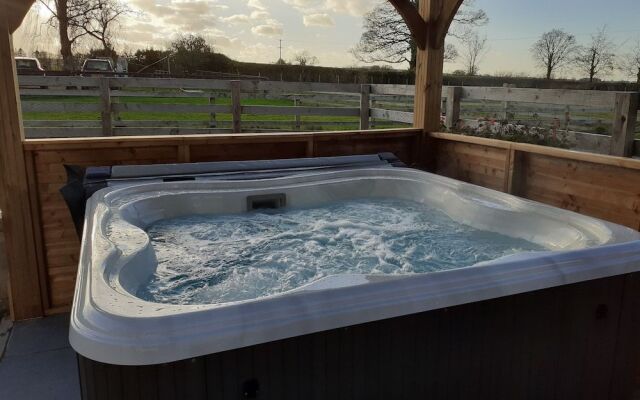 Green View Lodges