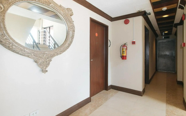 Reddoorz near Landers Superstore Cebu City
