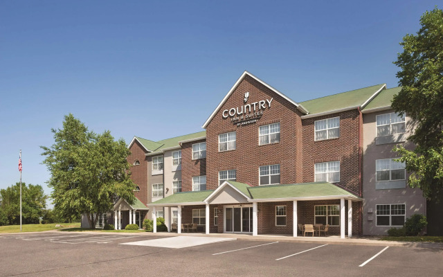 Country Inn & Suites by Radisson, Cottage Grove, MN