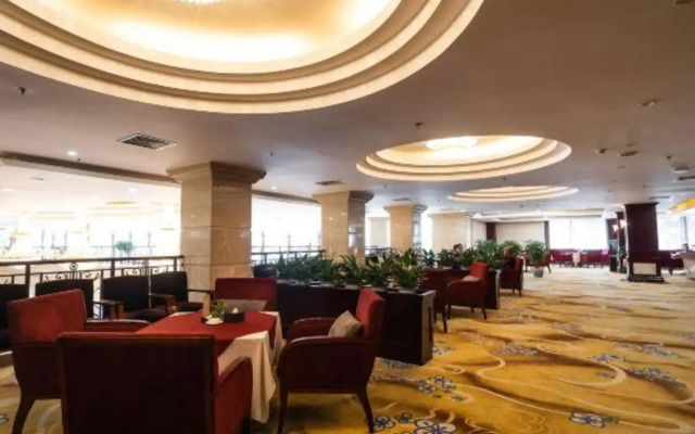 Shifang Hongda Jinqiao Hotel