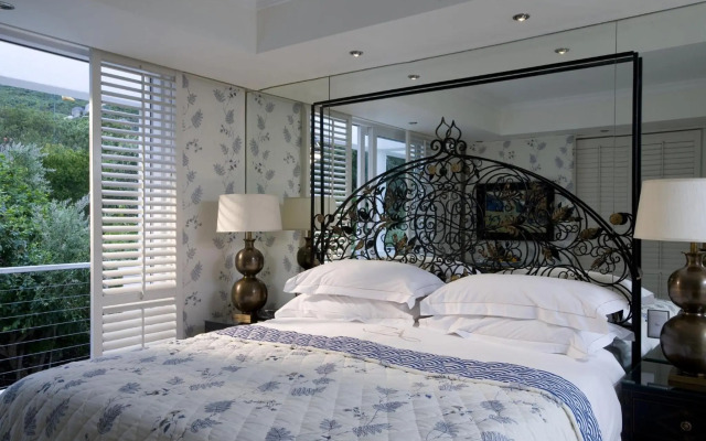 The Twelve Apostles Hotel and Spa