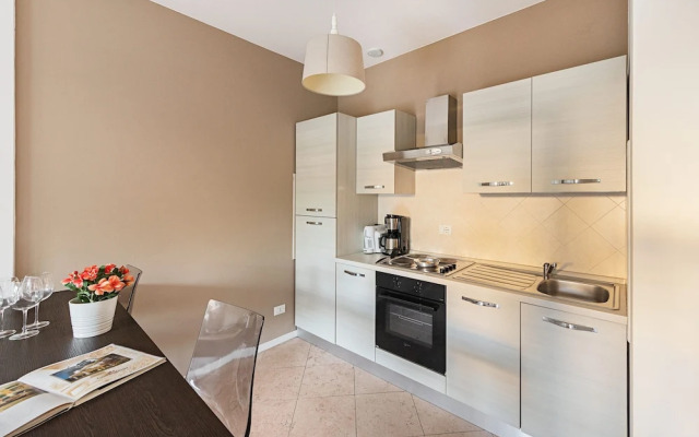 Residenza Miralago - 04 Augusta - Locazione BK