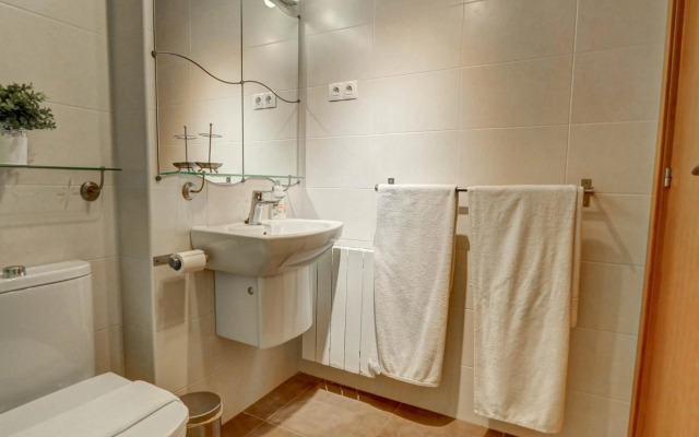 MIMOSA lovely apartment with great terrace