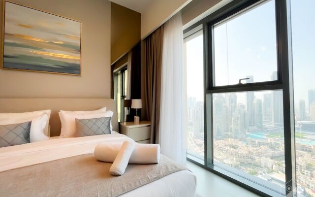 Ultimate Luxury in the Heart of Downtown