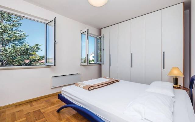 Beautiful Home in Barbat With Wifi and 2 Bedrooms