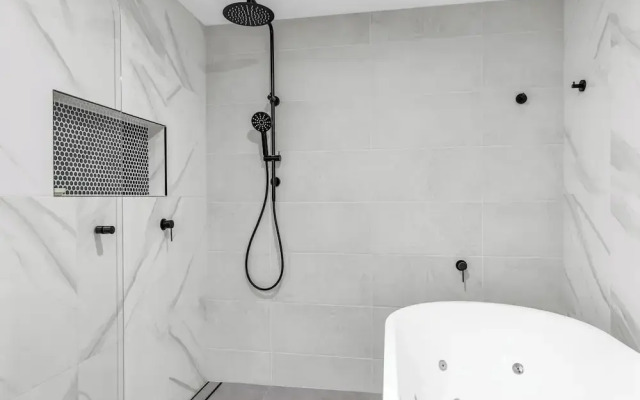 The Palms Apartments