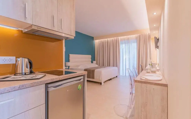 Christa Apartments