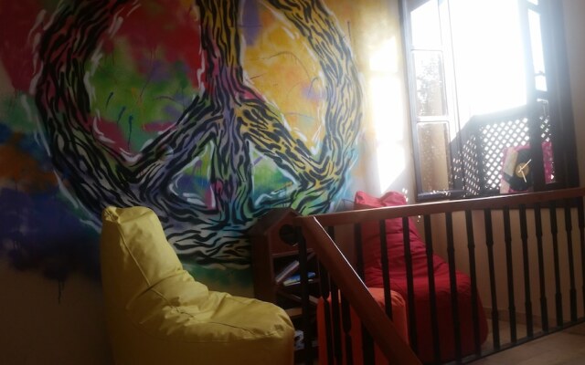 Funky Monkey Hostel & Pub Antalya - Adults Only