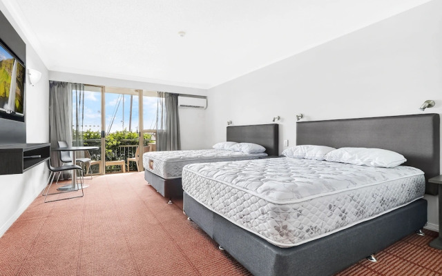 Hope Harbour Hotel