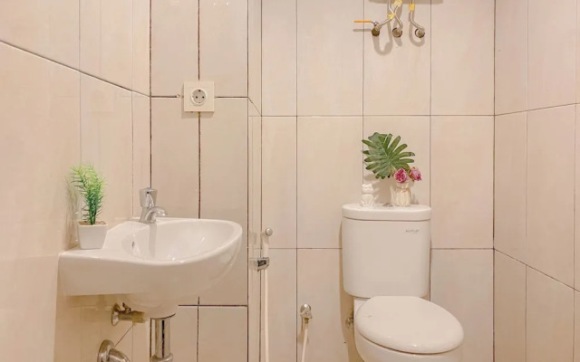 Good Choice And Homey Studio Grand Kamala Lagoon Apartment