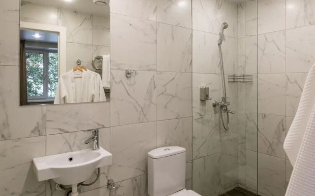 Home Hotel