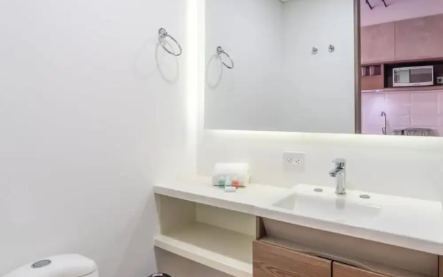 w Modern Loft in Parque Virrey