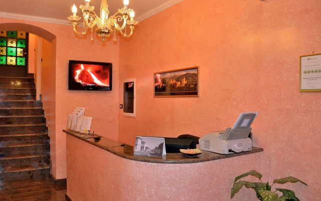 Alhambra B&B Guest House di Charme
