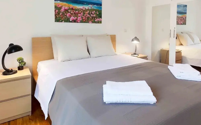 Modern Apartment Athens Center
