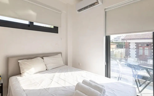 Yamas Urban Living Spiridonons