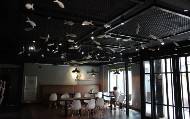 Fish Inn East Nanjing Road