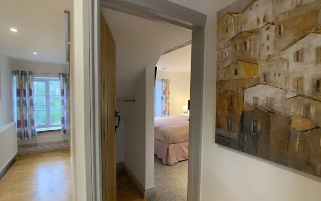 Swan House Tea Room and Bed & Breakfast