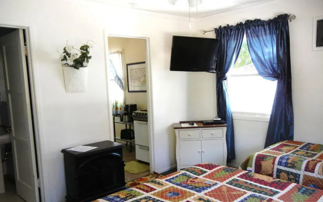 Blue Fish Cove Resort