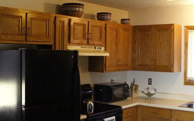 Yellowstone River Suites