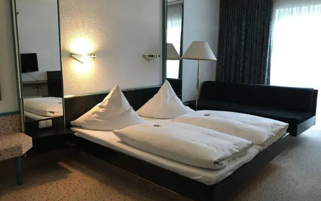 Hotel Bitterfelder Hof