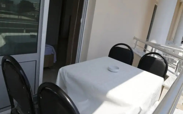 Mimi Lux Apartments