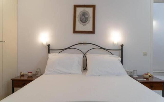 Kallisti stone house apartment